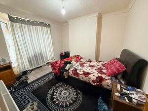 Lounge- click for photo gallery